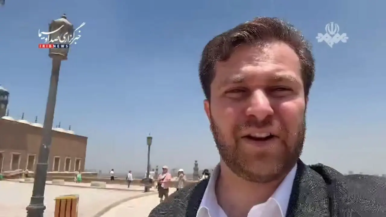 بازدید وزیر میراث از مسجد محمد علی پاشا در قاهره