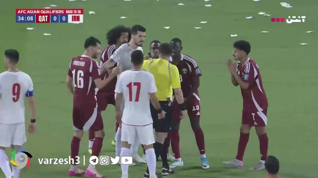 اخراج میلاد محمدی و 10 نفره شدن ایران