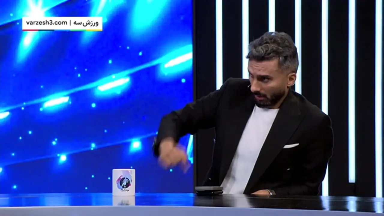 تاج: اعتراض روی نیمکت ها باعث باطل شدن کارت سرمربی خواهد شد