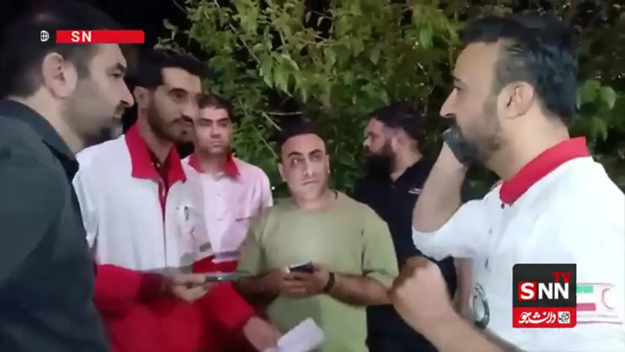 لحظه برقرارى ارتباط با حادثه دیدگان سقوط بالگرد هلال احمر در اشترانکوه لرستان/ یک نفر از حادثه دیدگان جان باخت