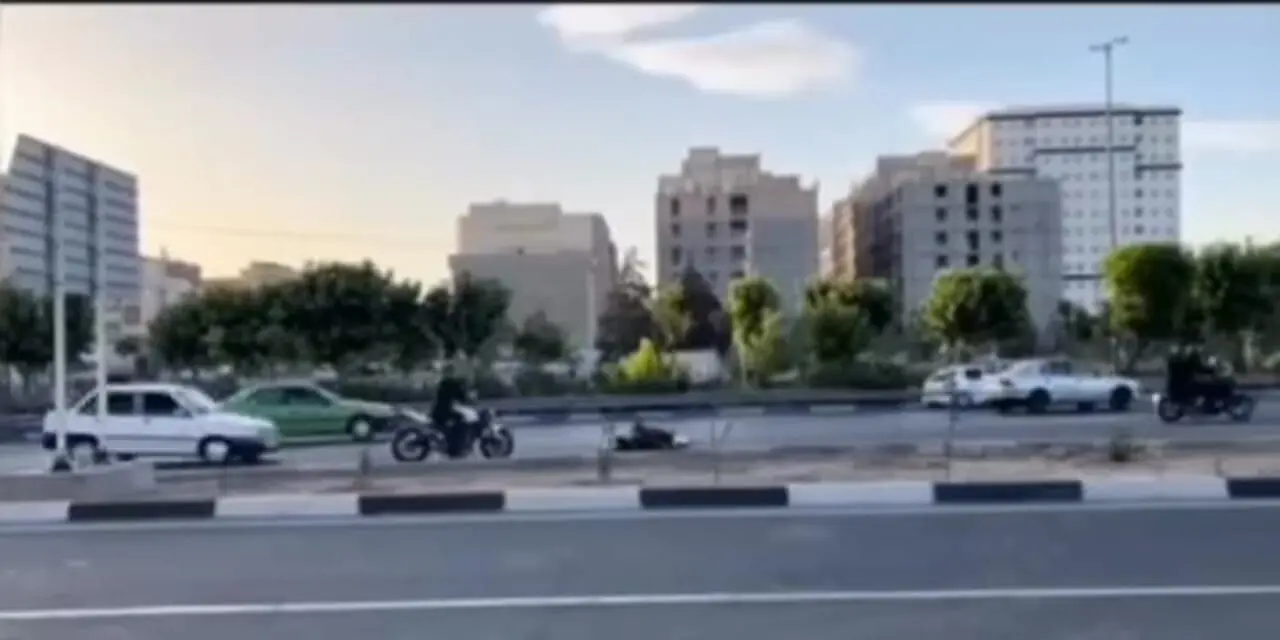 کلیپی وایرال شده از خفت گیری در اسلام‌شهر