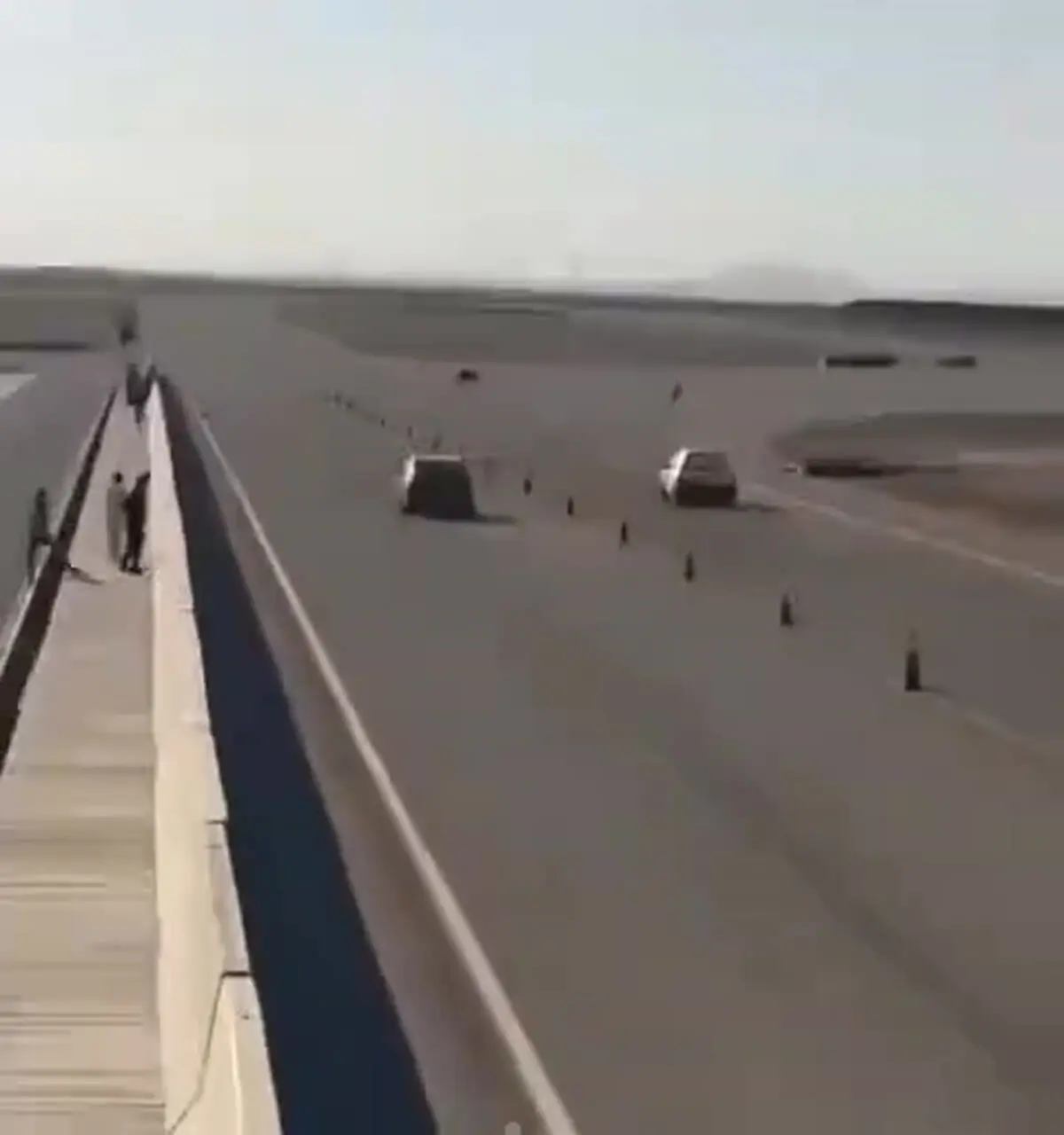 پیروزی پراید تقویت شده بر BMW در مسابقه درگ پیست ماشین سواری تهران