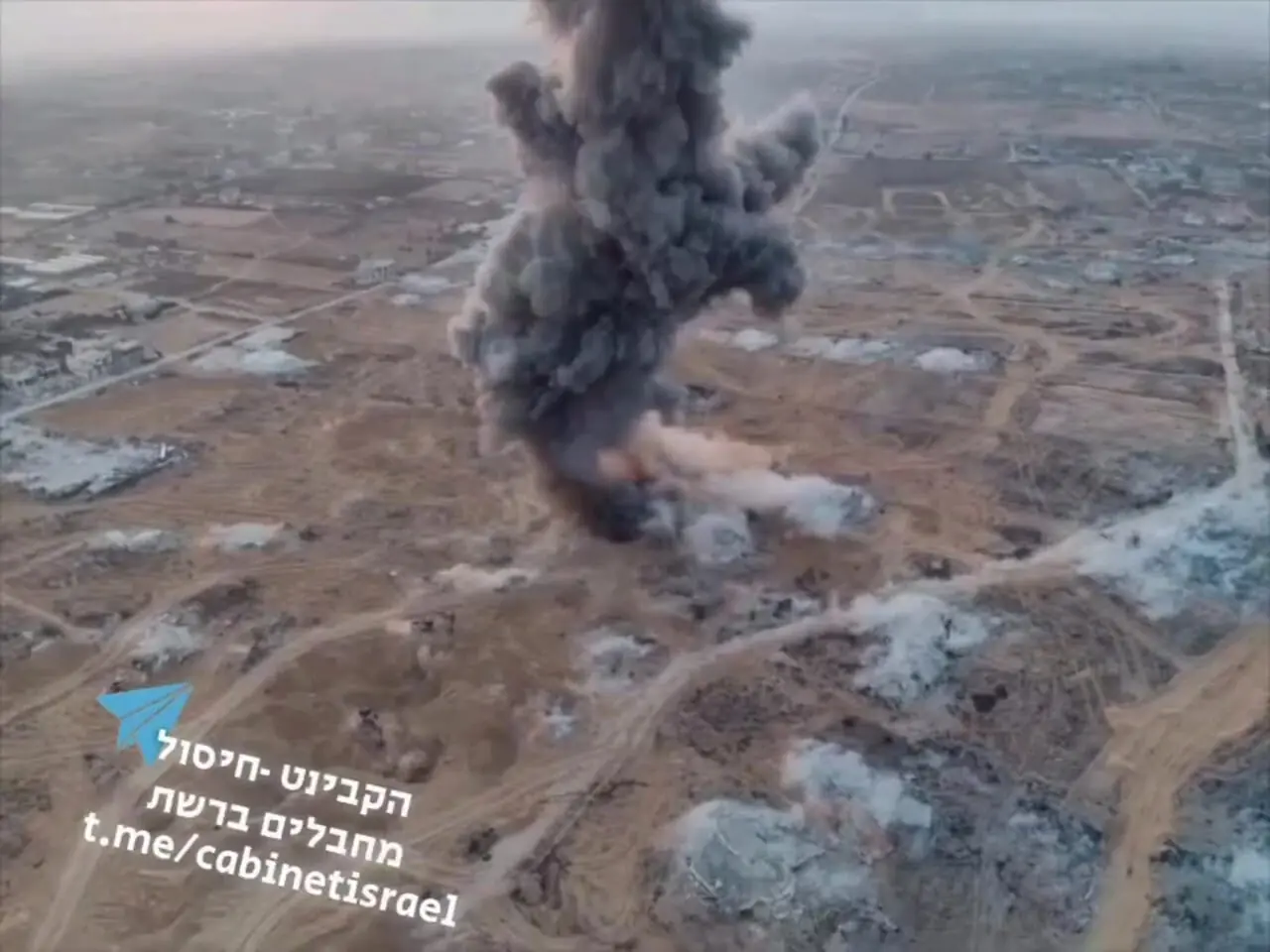 تصاویری از انفجار خانه‌های فلسطینیان در مناطق شرقی شهر غزه توسط ارتش اشغالگر رژیم صهیونیستی