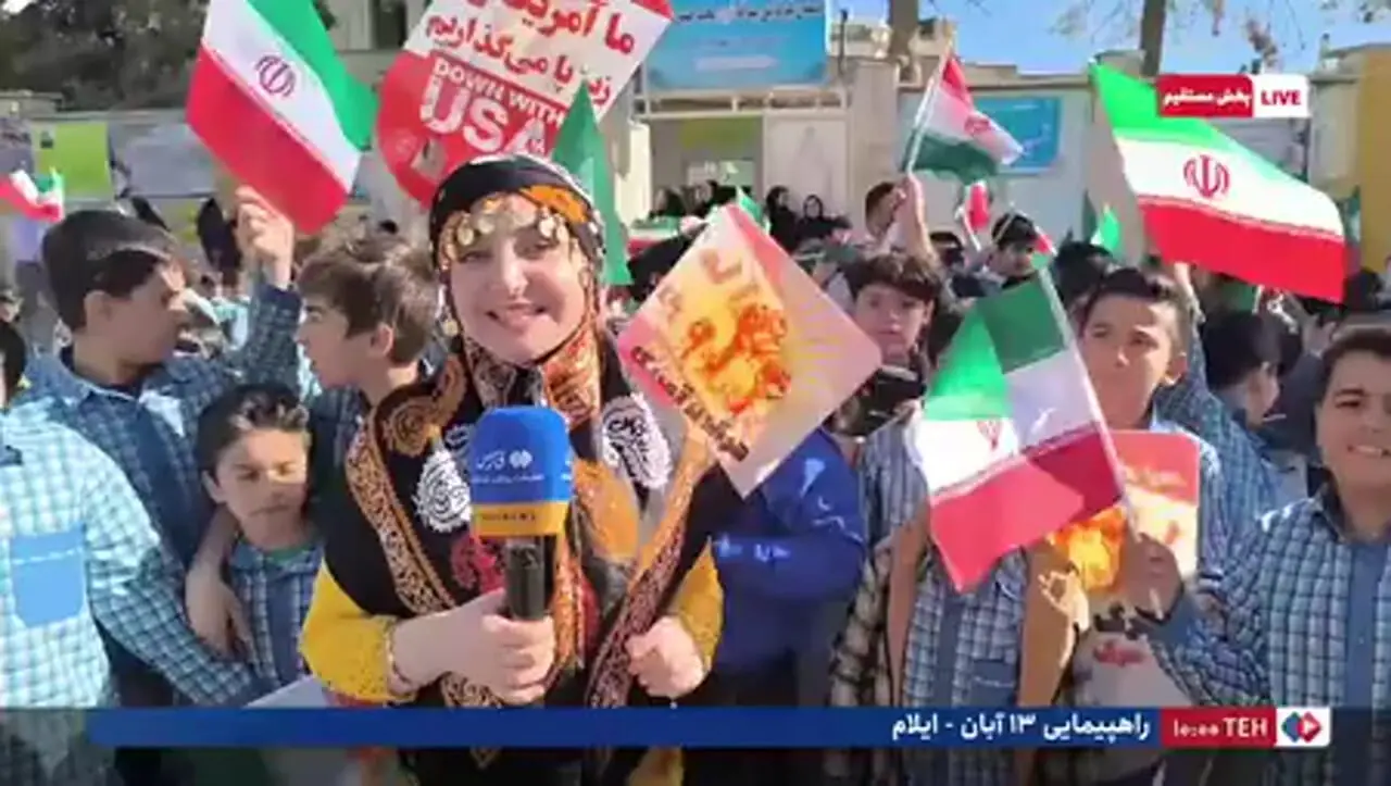 دانشآموزان ایلامی شعار مرگ بر آمریکا سر دادند