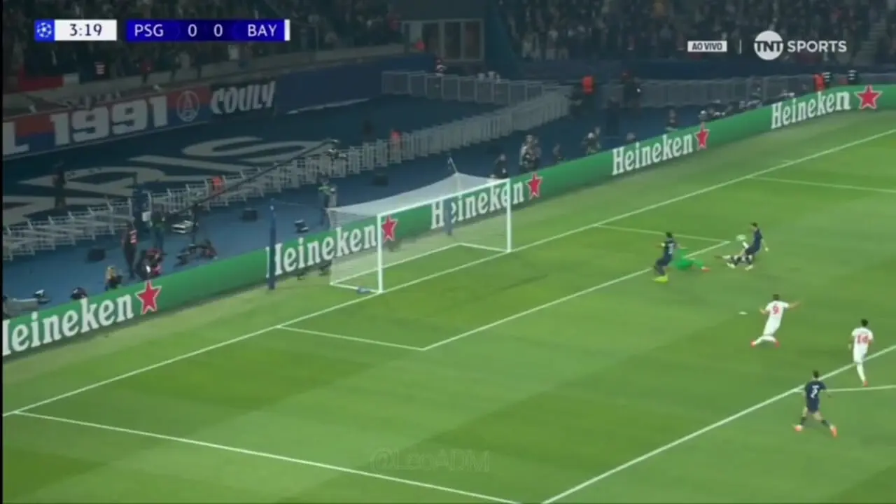 ویدیو: گل اول بایرن مونیخ به پاری سن ژرمن توسط لوئیز دیاز