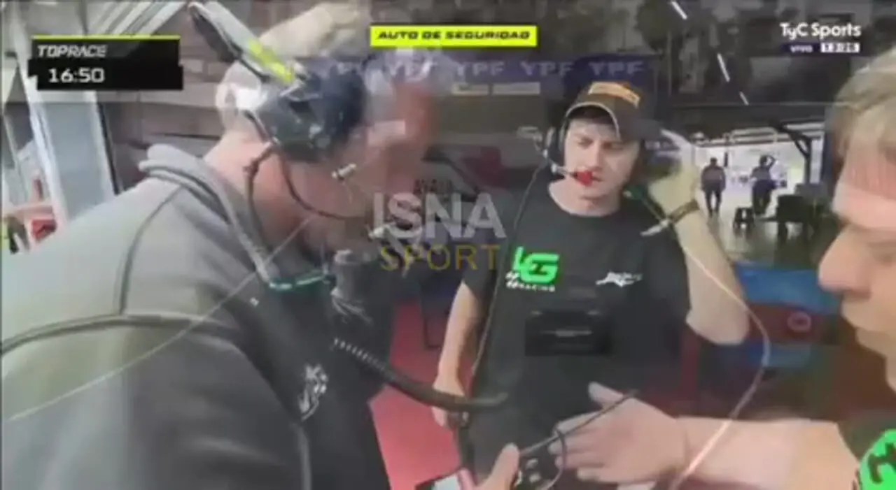 تصادف وحشتناک در مسابقه اتومبیل رانی در آرژانتین