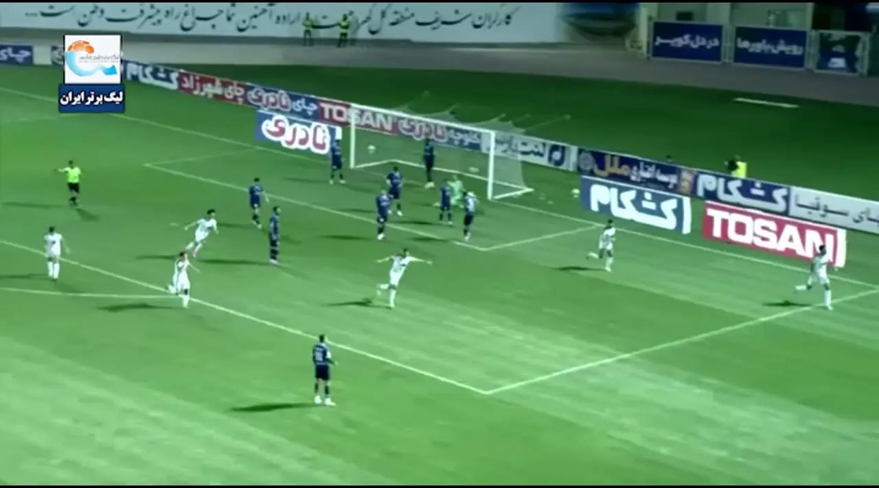 ویدیو: گل اول ذوبآهن به گل گهر توسط آرش قادری