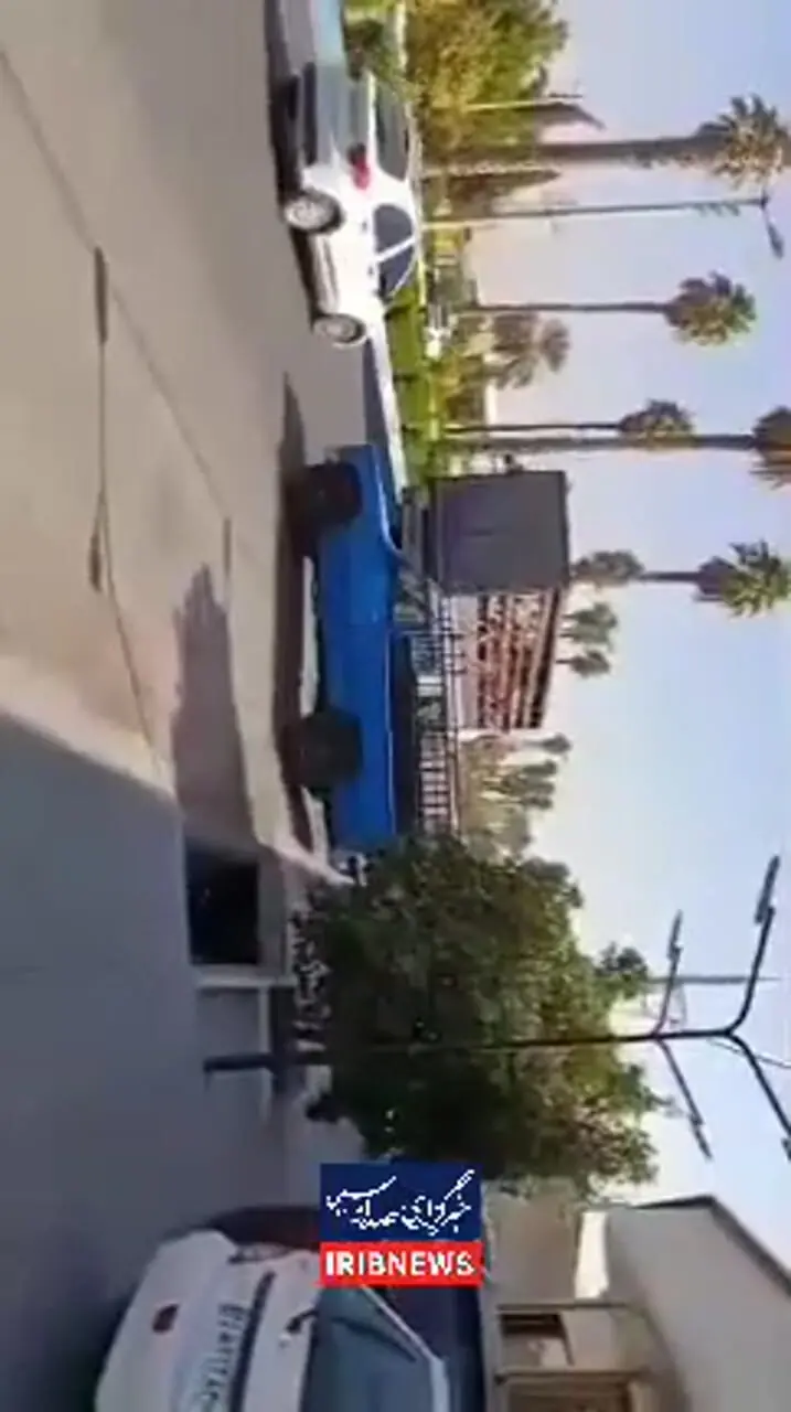 جابجایی دانشآموزان یک مدرسه در جهرم با کامیون