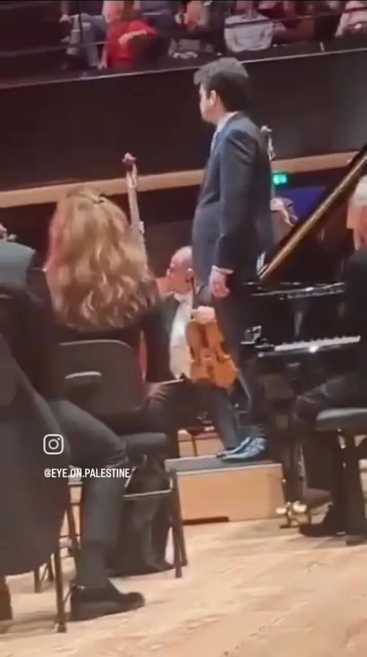 معترضان، اجرای ارکستر صهیونیستی در پاریس را مختل کردند