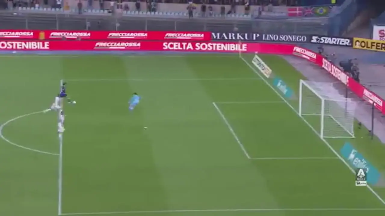 ویدیو: عملکرد فوقالعاده دروازهبان کرمونزه مقابل ورونا