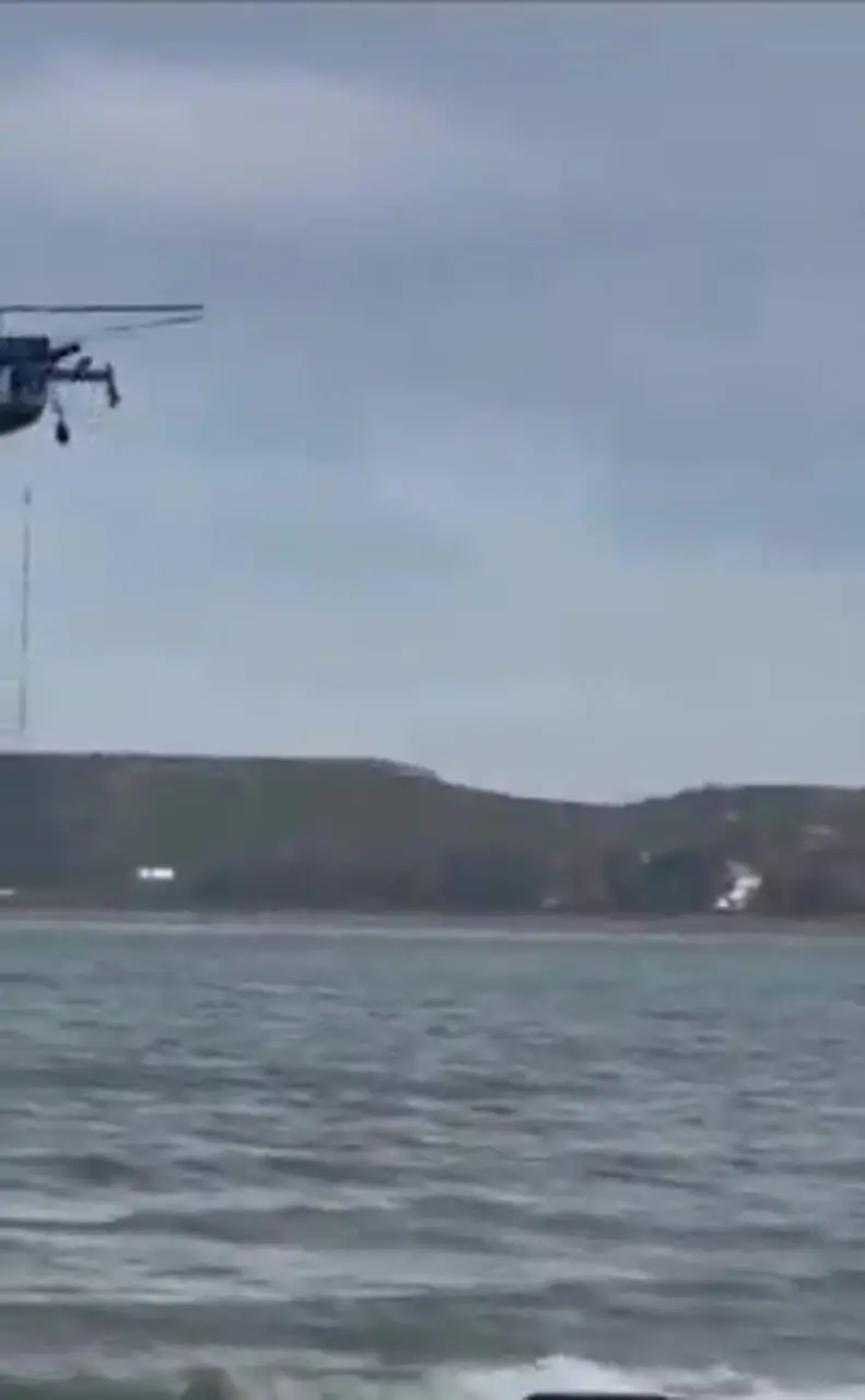 سقوط بالگرد روسیه در ساحل خزر