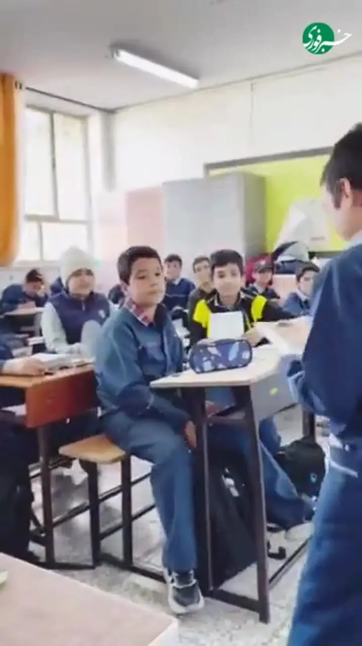 معلمی که رویای دانش‌آموزاش را به آنها هدیه داد