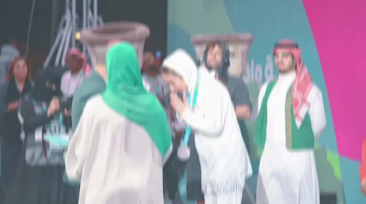 روایت تصویری از سه مدال نقره دختران مویتای ایران