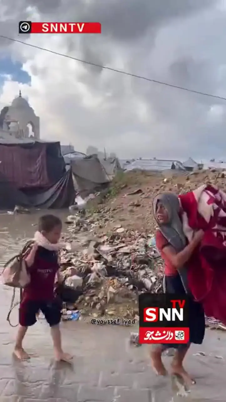 تصاویر تکاندهنده از کودکان غزه از آواره شدن در زیر باران