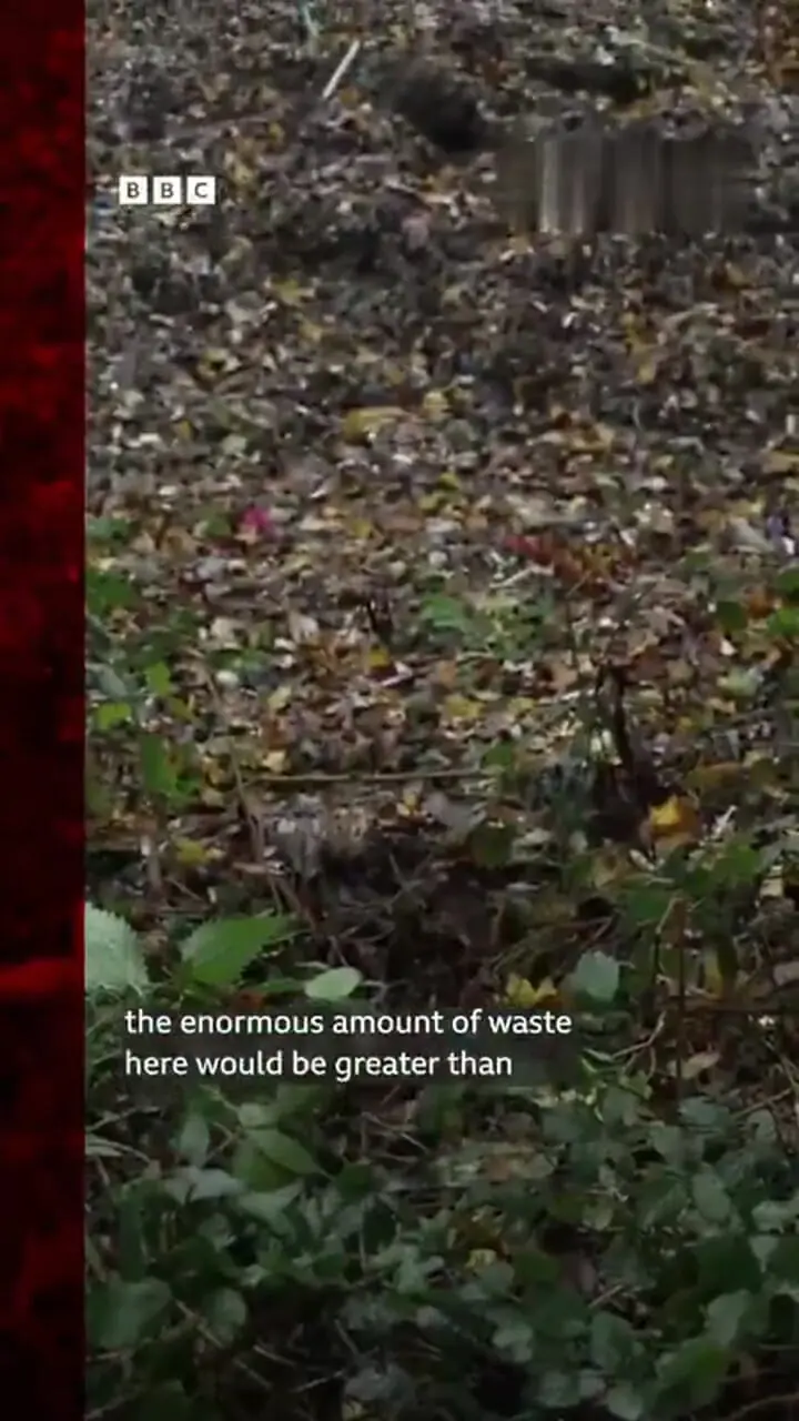 کوه زباله در نزدیکی لندن