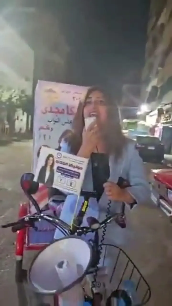 تبلیغات انتخاباتی با دوچرخه در مصر