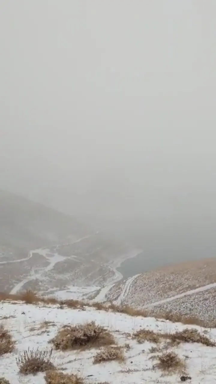 نخستین برف پاییزی در دماوند