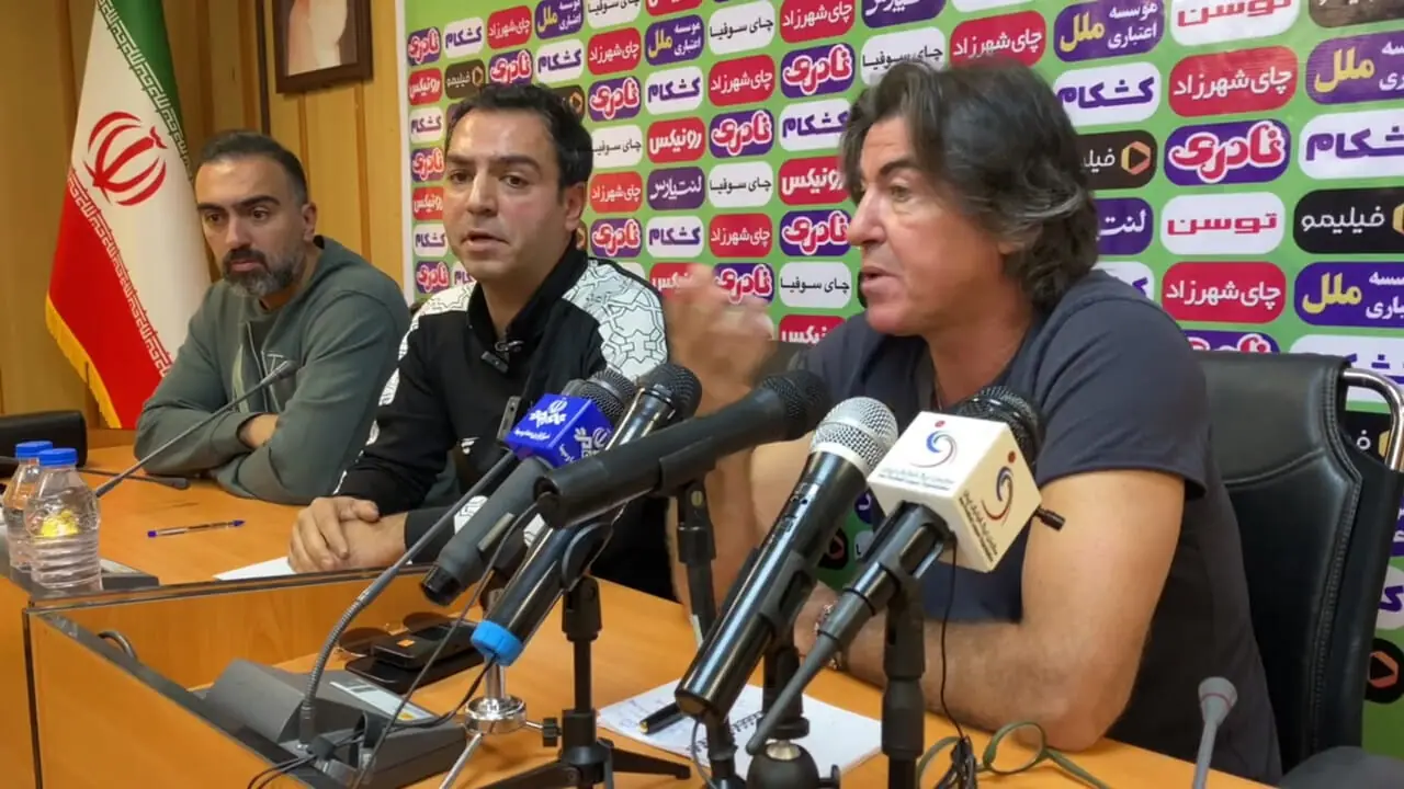 ساپینتو: شرایط زمین و بازی‌ها جای سؤال دارد اما تسلیم نمی‌شویم