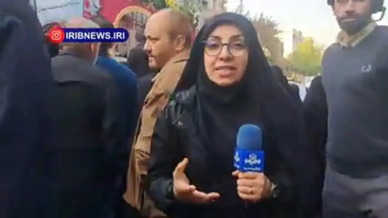 مراسم تشییع پیکر شهدای گمنام دفاع مقدس؛ پیر و جوان، همه آمدهاند