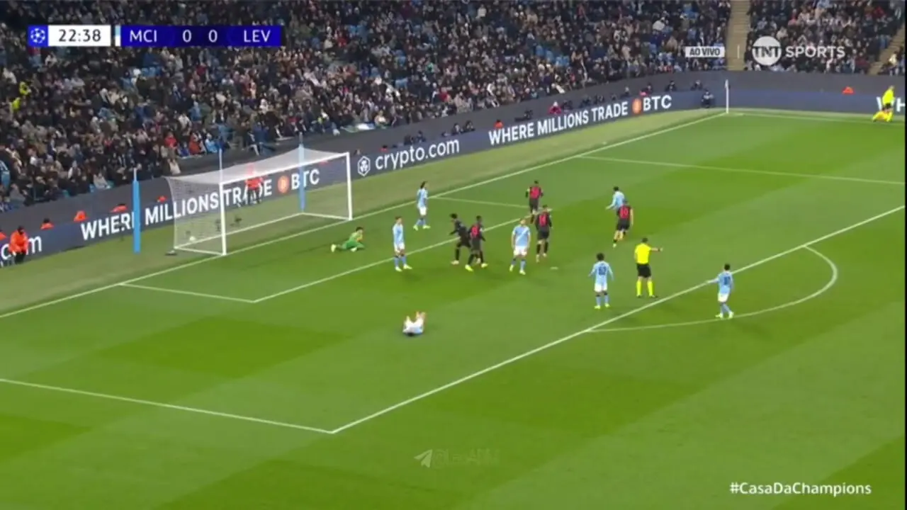 ویدیو: گل اول بایر لورکوزن به منچسترسیتی توسط الکس گریمالدو