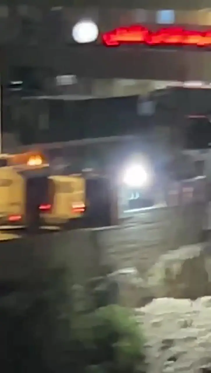 یورش صهیونیست ها به چندین بیمارستان در کرانه باختری