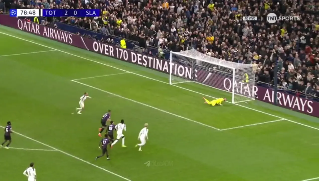 ویدیو: گل سوم تاتنهام به اسلاویا پراگ توسط سیمونز