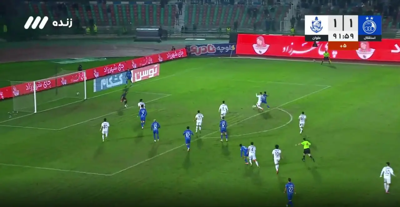 صحنه مشکوک به پنالتی برای استقلال مقابل ملوان
