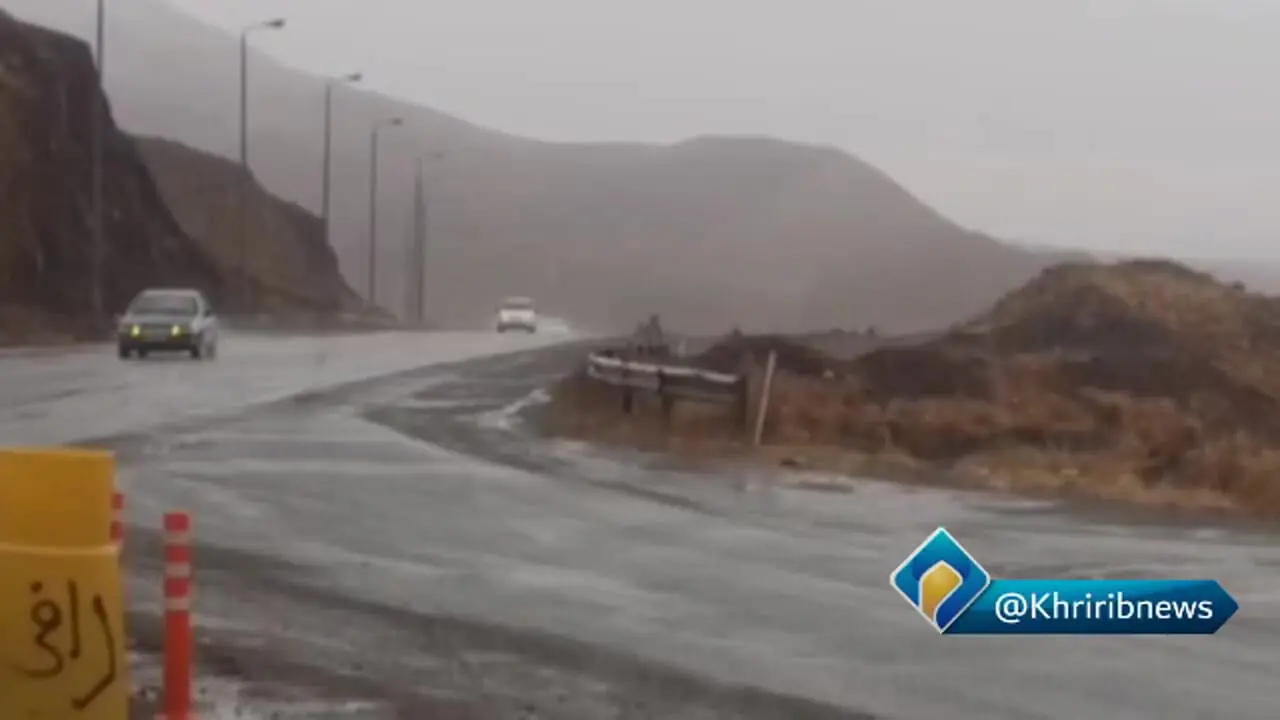 هم اکنون؛ بارش برف در محور تربت حیدریه_مشهد