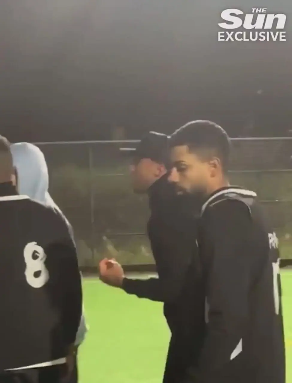 ویدئو: جنجال ستاره آرسنال در یک بازی دوستانه در لندن