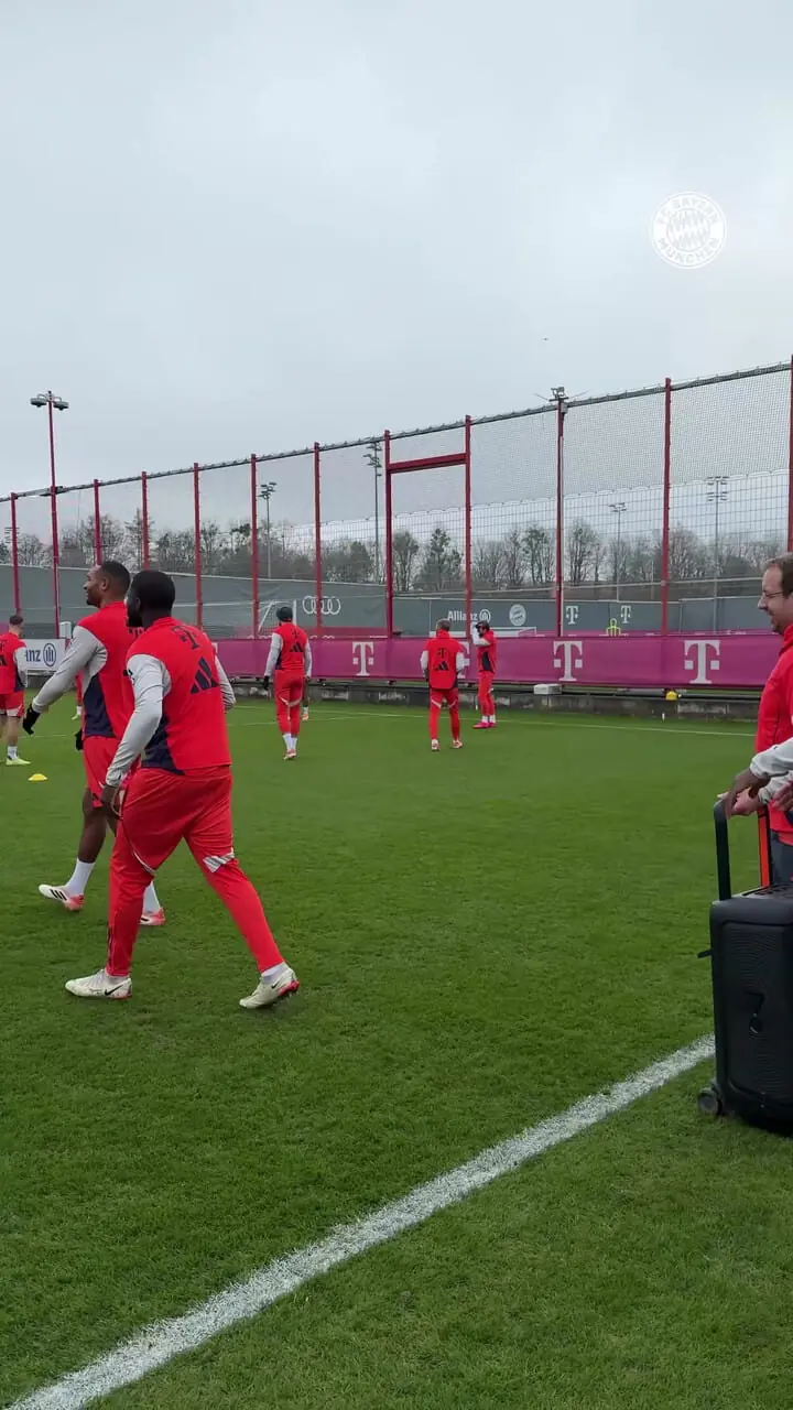 ویدئو: سورپرایز تولد اولیسه توسط ستارههای بایرن