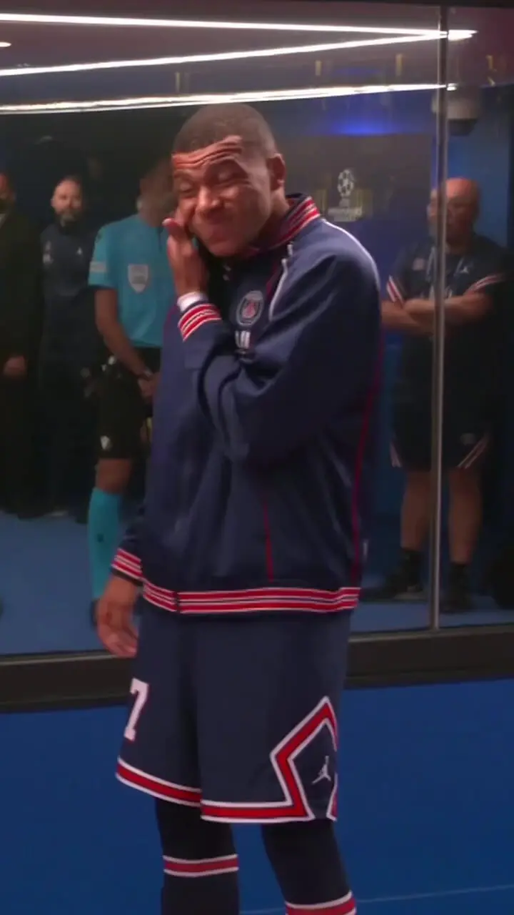 ویدئو: سوت داور امباپه را ترساند!