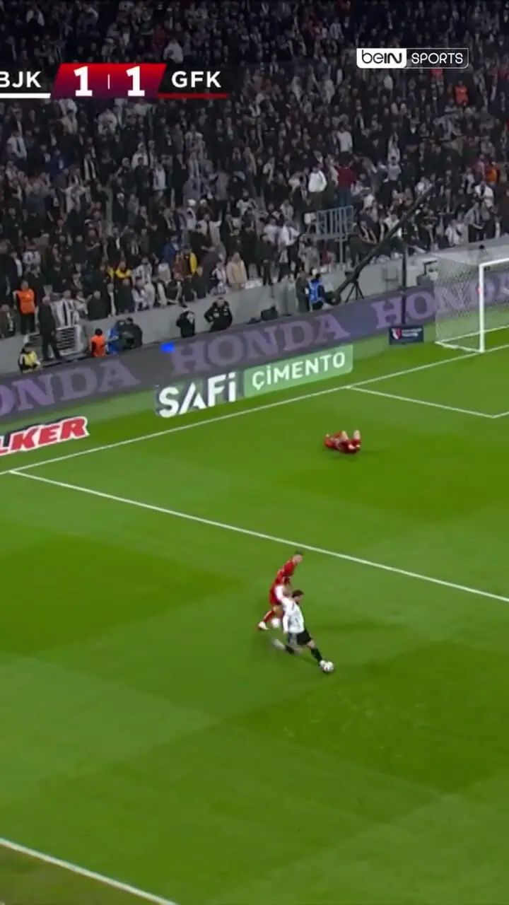 ویدئو: ۱۱ سیو و یک امتیاز؛ نمایش درخشان دروازه بان گازیان تپ