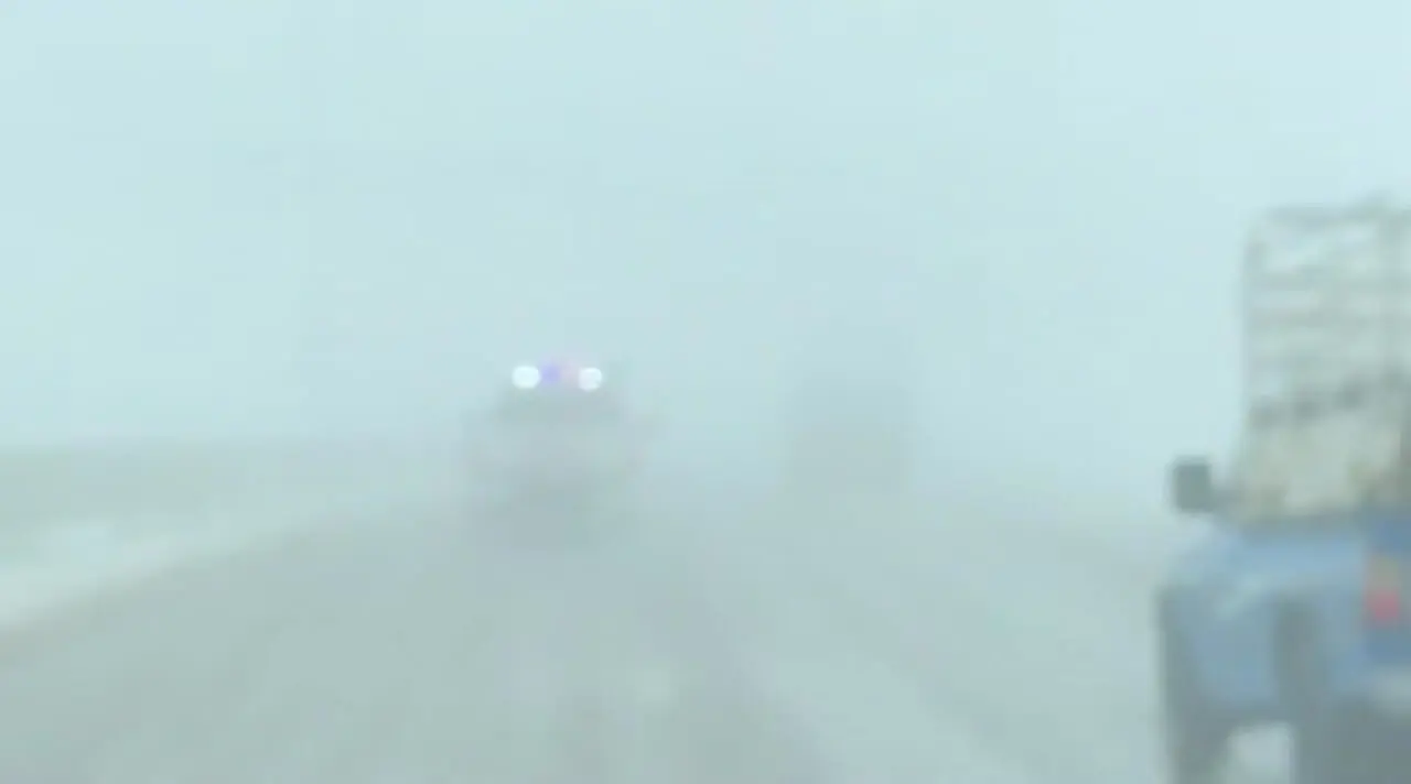 اعزام تیمهای عملیاتی و پشتیبان به مناطق در معرض خطر سیلاب بوشهر