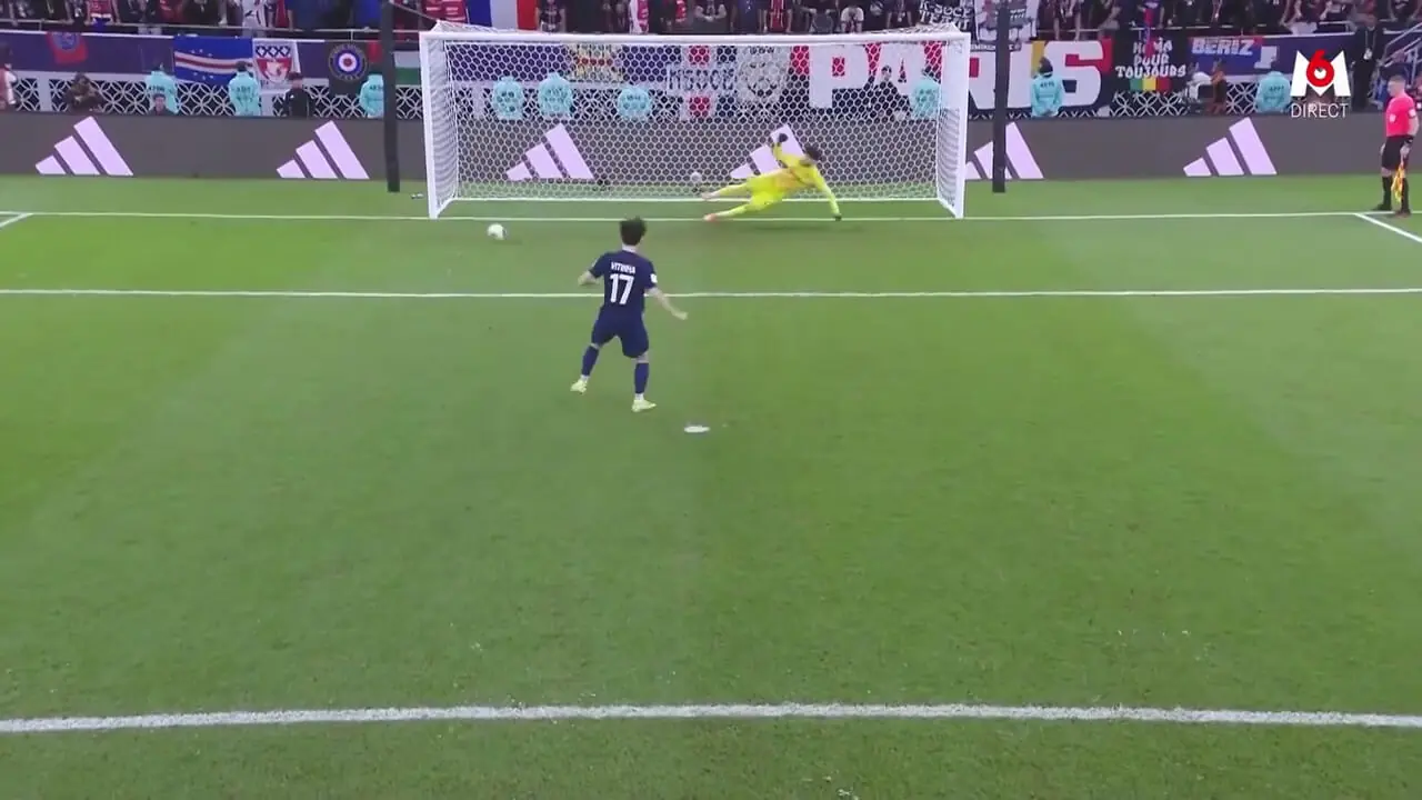 ویدئو: ویتنیا بهترین بازیکن فینال جام بین قاره ای