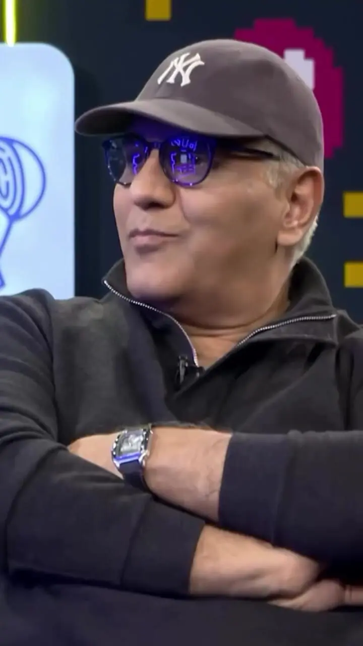 مهران مدیری از خجالت امیرحسین قیاسی درآمد !