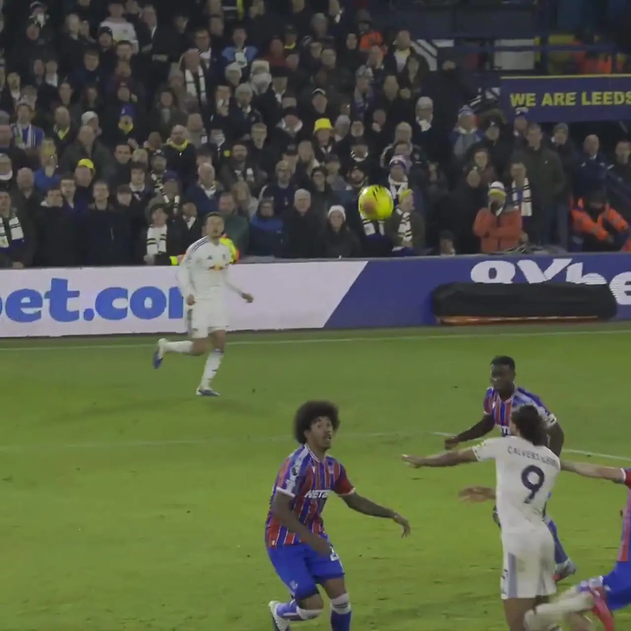 ویدئو: ارسال‌های بلند در خدمت لیدزیونایتد