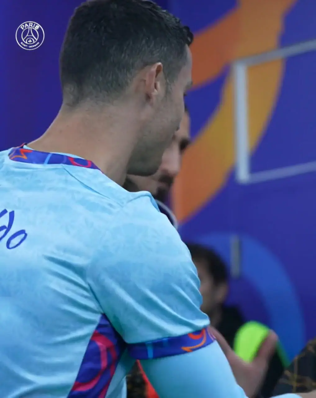 ویدئو: آغوش رونالدو برای مسی، امباپه و نیمار در تونل ورزشگاه