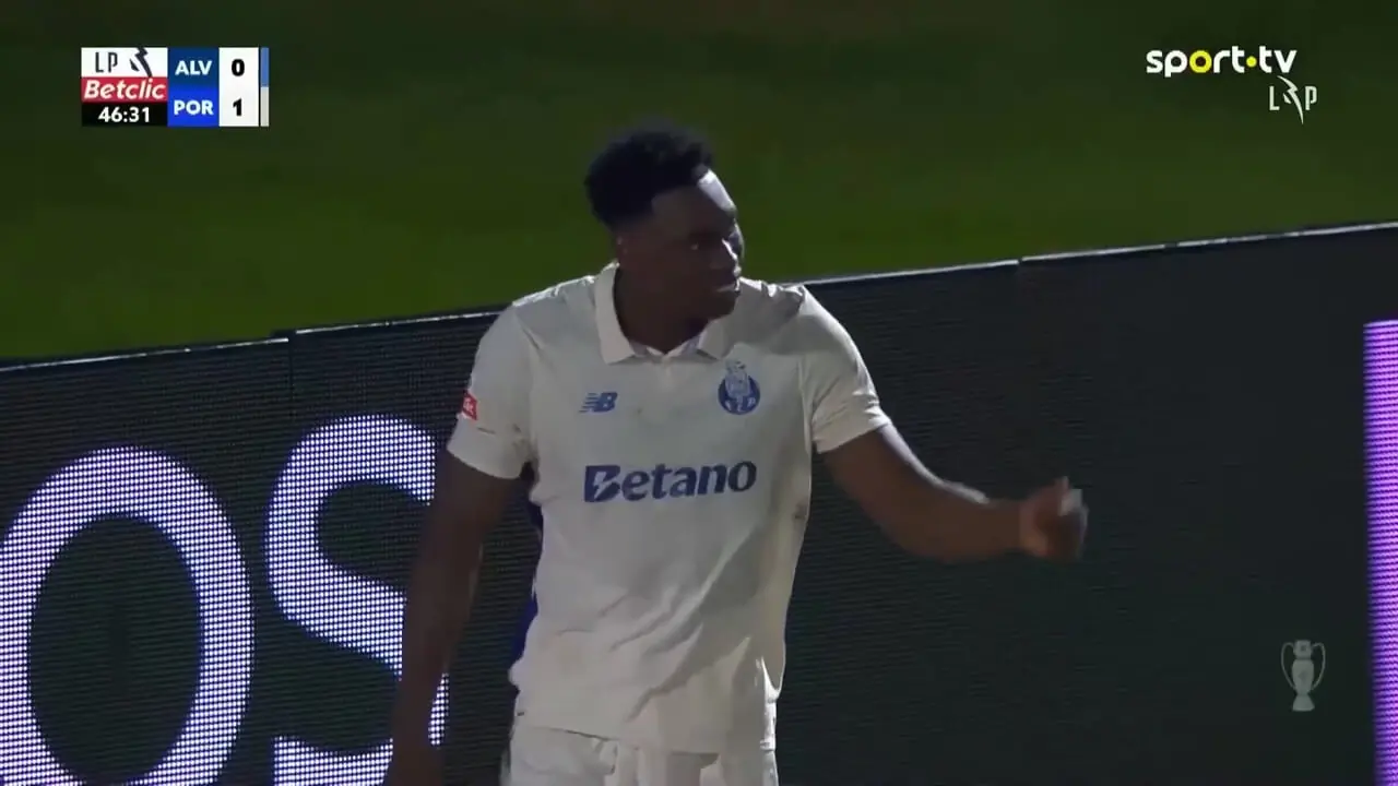 ویدئو: خلاصه بازی آلورکا 0 - 3 پورتو