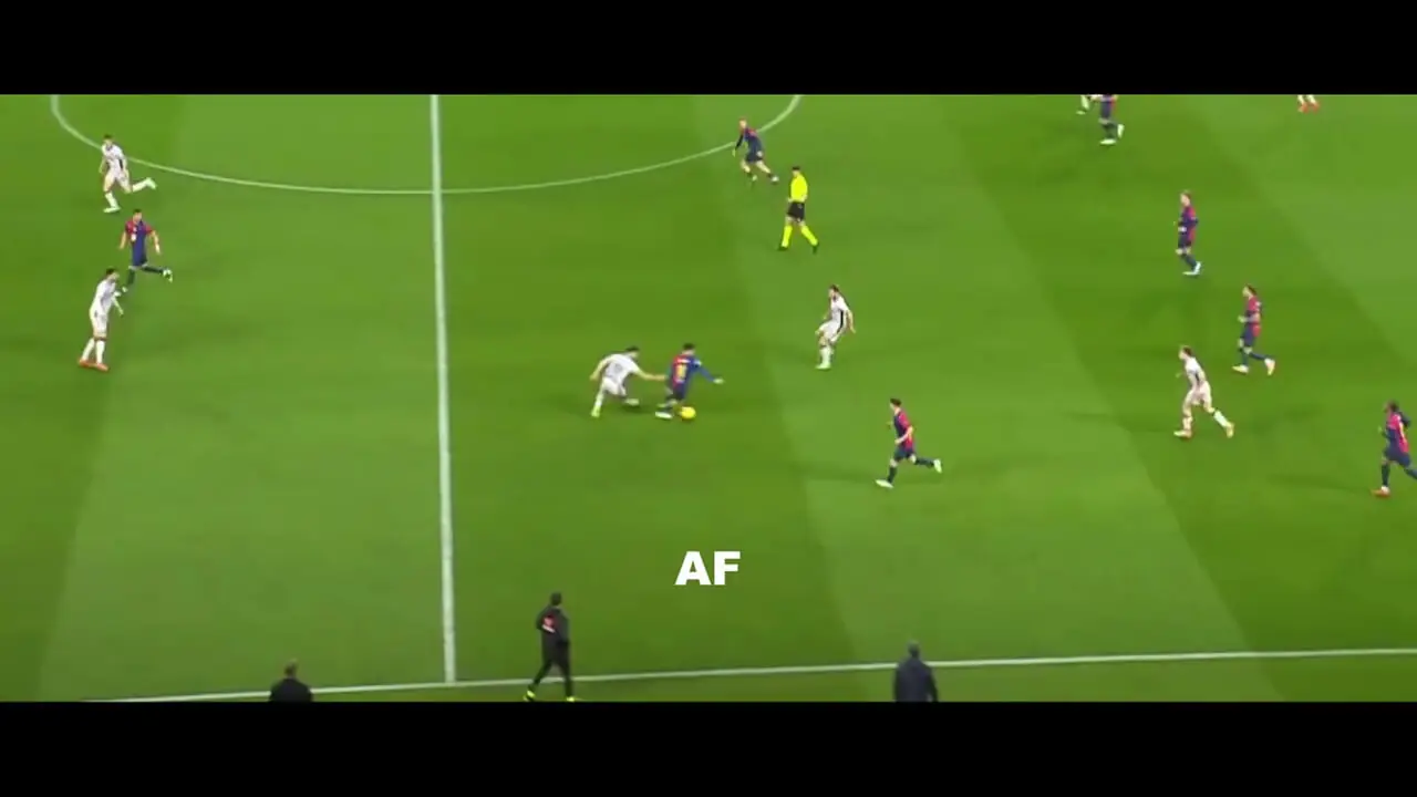 ویدئو: چرخش جادویی پدری؛ عبور راحت ستاره بارسا از مدافعان