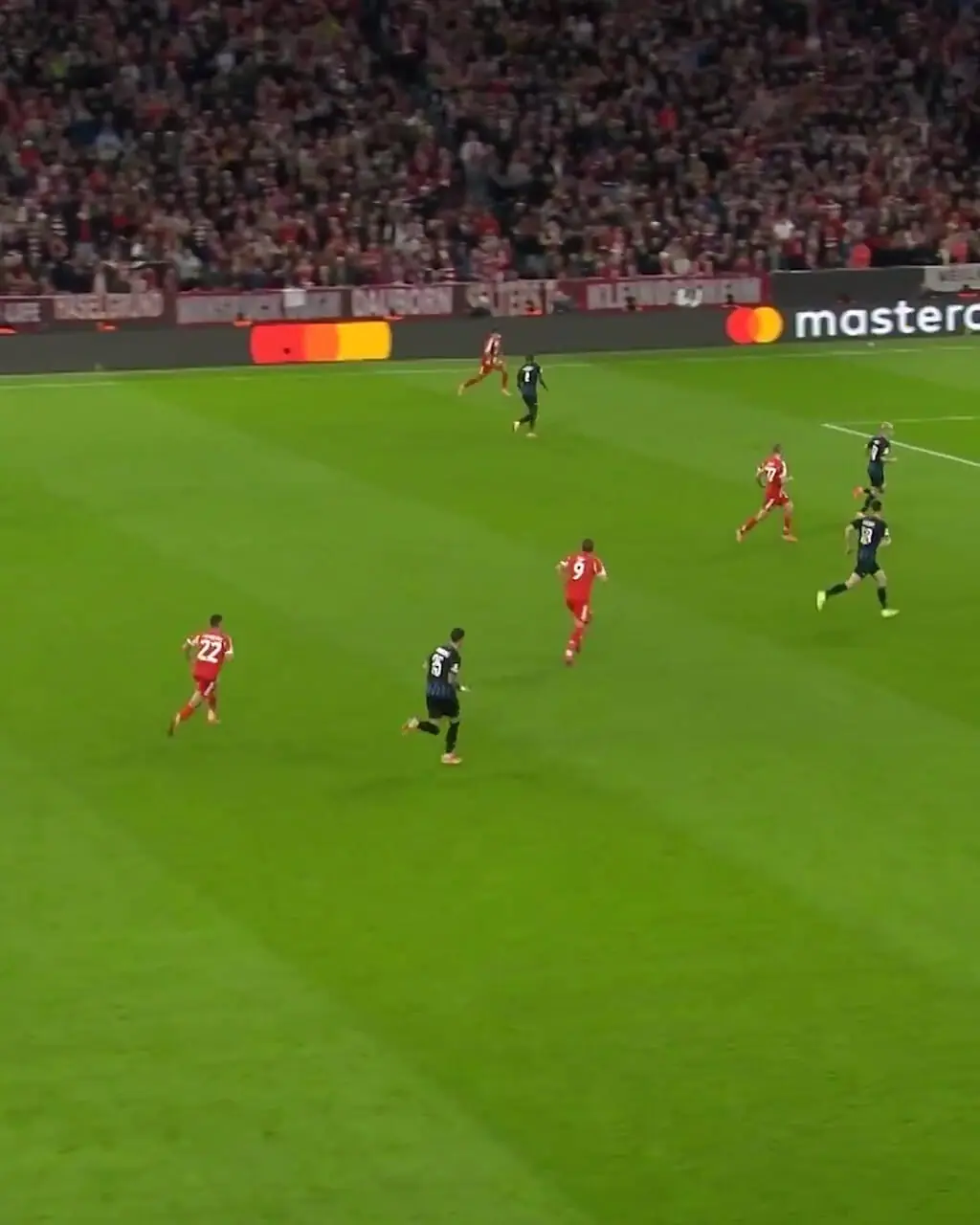 ویدئو: نمایش خیره کننده مدعی جدی جایزه گلدن بوی