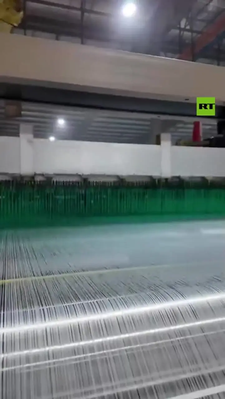 کارخانۀ پوشاک تمام رباتیک چین بدون حضور انسان!