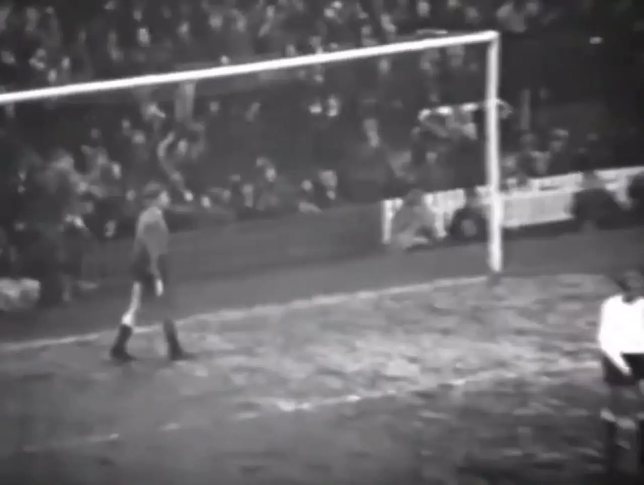 ویدئو نوستالوژی: گل بابی چارلتون به تاتنهام