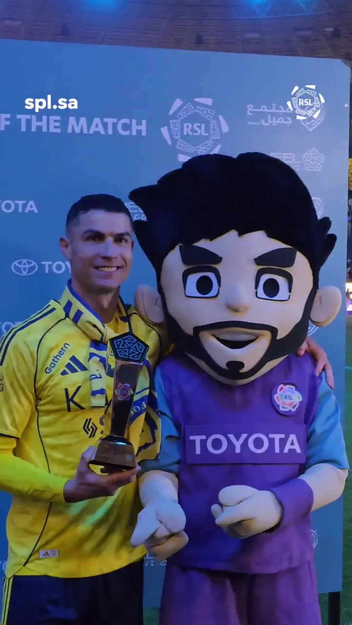 ویدئو: نمایش برتر‎ CR7 ‎برابر الاخدود