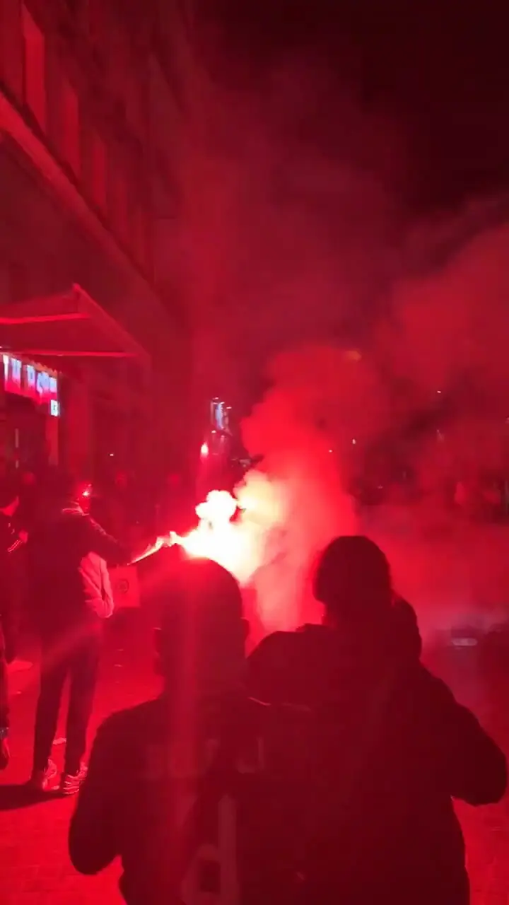 ویدئو: پایکوبی الجزایریها پس از صعود به مرحله حذفی