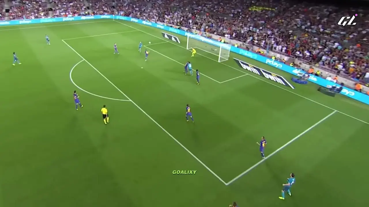 ویدئو: 38 گل رونالدو با قیچی برگردان