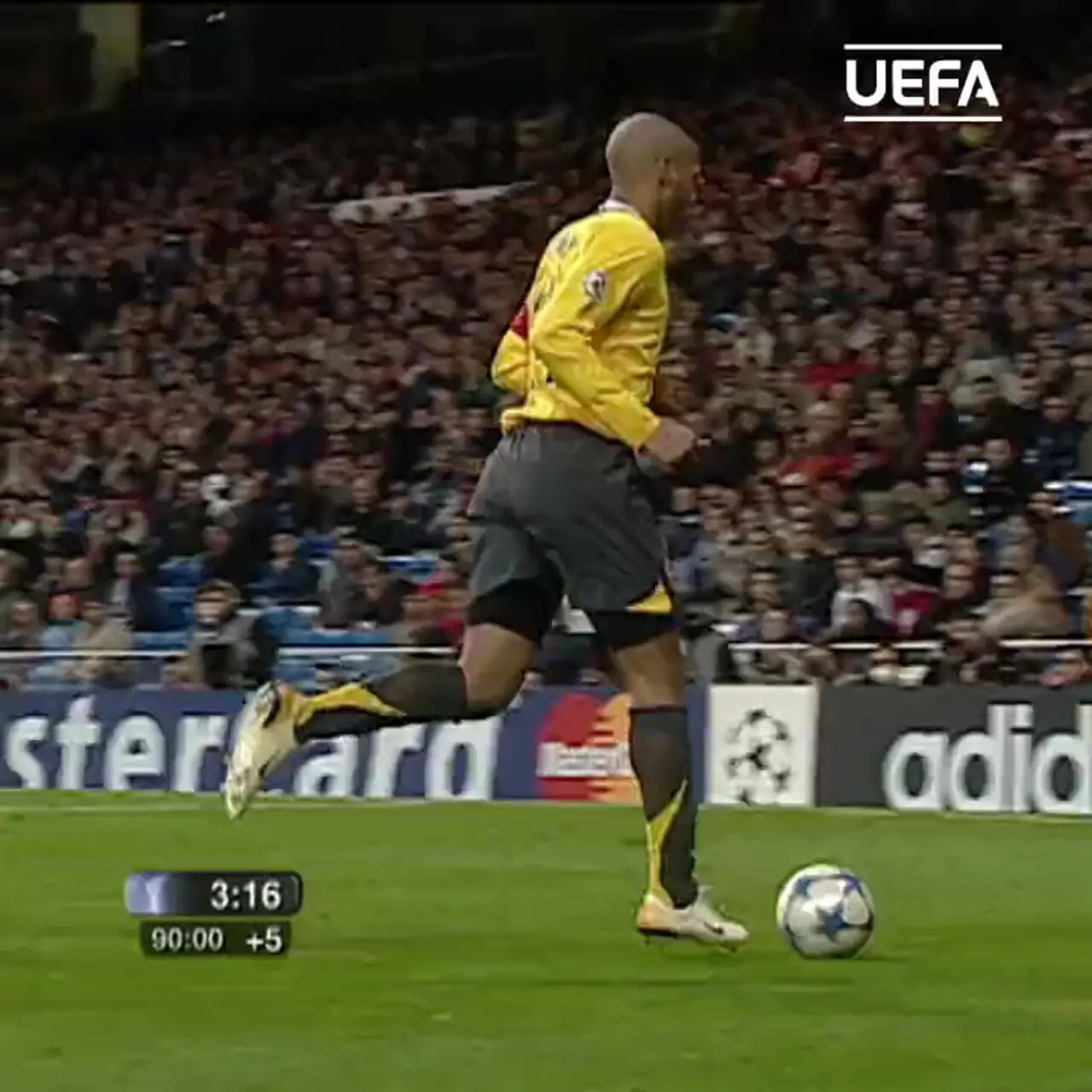 ویدئو نوستالوژی: کلاس درس اتلاف وقت به سبک اسطوره آرسنال