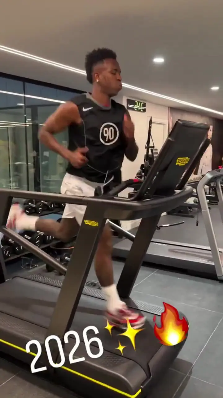 ویدئو : تمرین بدنسازی وینیسویس در خانه