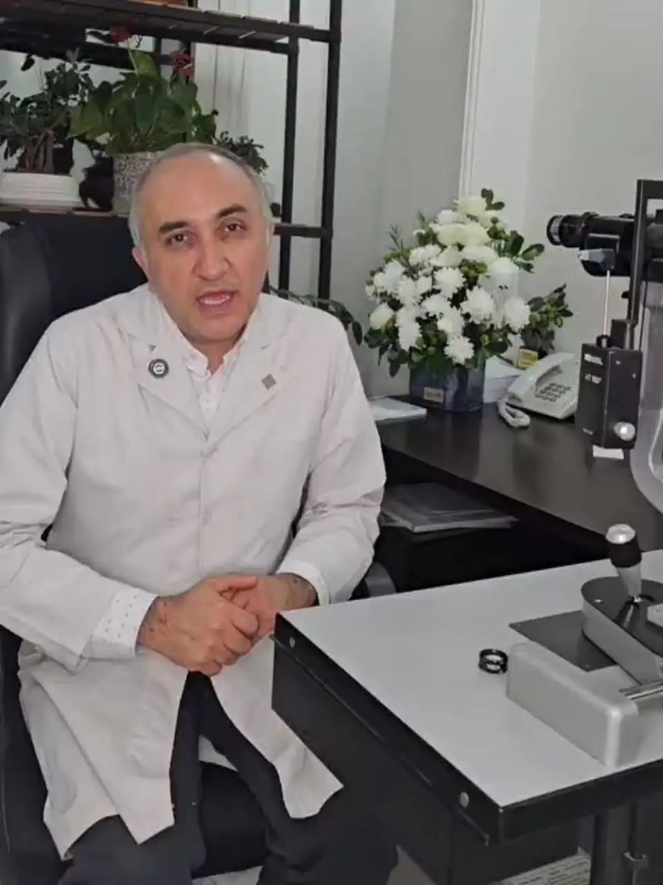 نزدن عینک باعث افزایش شمارۀ چشم می‌شود؟