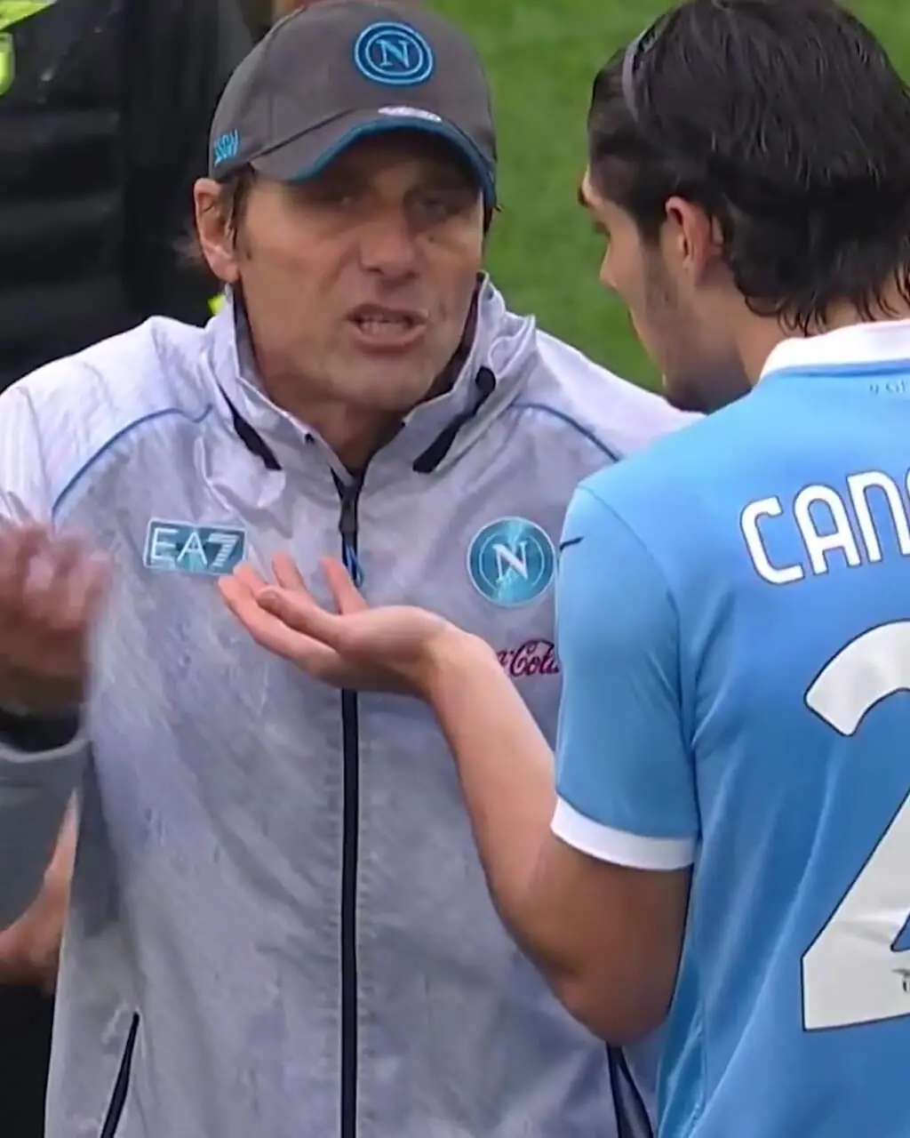 ویدئو: کونته در قلب جنجال؛ ۳ کارت قرمز در شب پیروزی ناپولی!