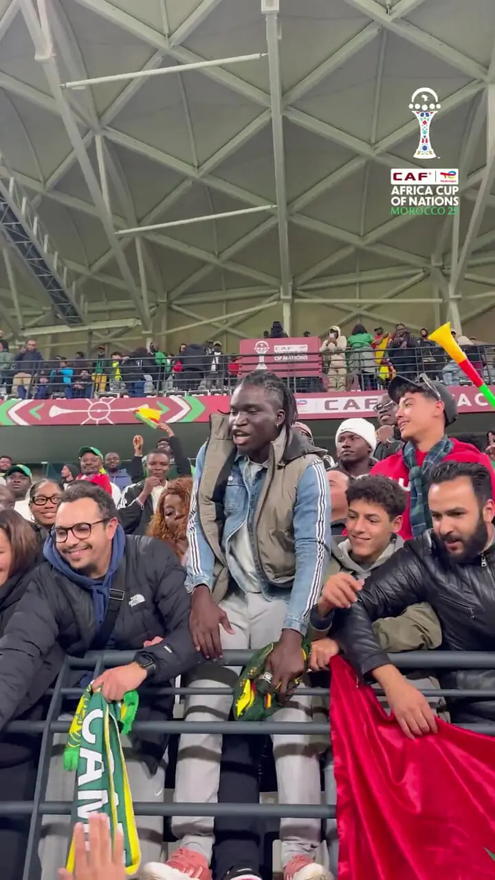 ویدئو: وقتی هوادار کامرونی سراز پا نمی شناسد